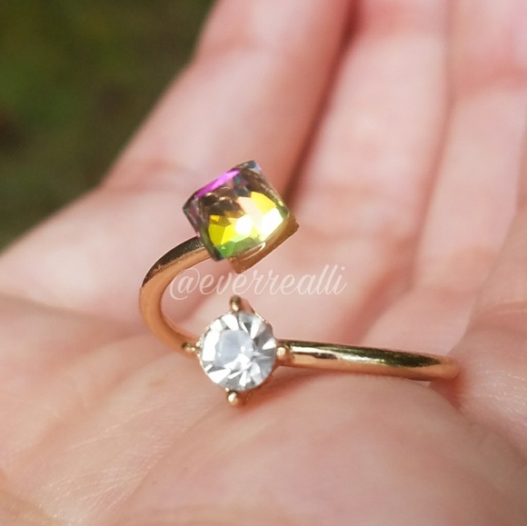 HP🌸Rose gold Multicolor Crystal Cube Ring - Picture 2 of 2